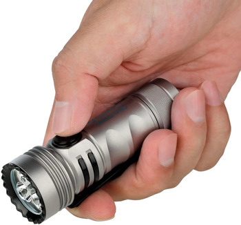 Фото Фонарь Olight Seeker 4 Mini CW Limited Edition Ti 2370.43.88